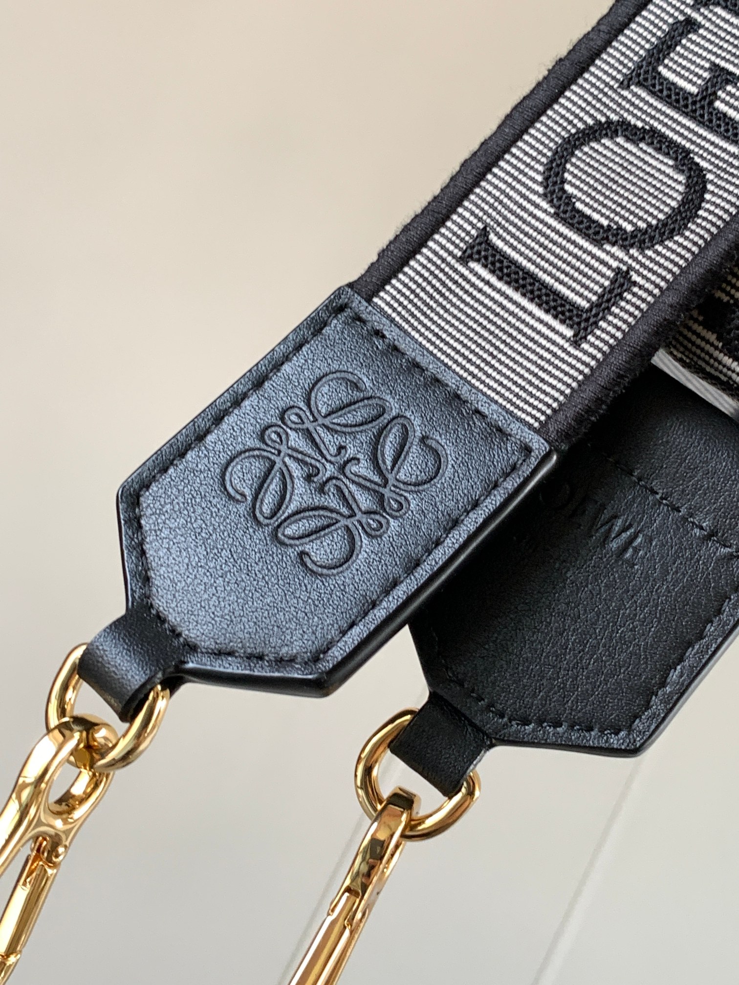 Loewe Shoulder Straps